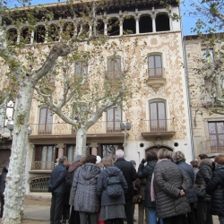 SORTIDA CULTURAL: RUTA MODERNISTA I MOSTRA DE PESSEBRES D'OLOT